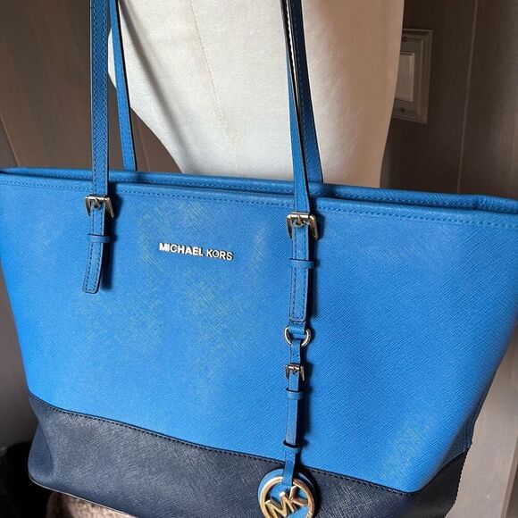 MICHAEL KORS Saffiano Leather Shoulder Bag Tote Blue - Picture 2 of 14